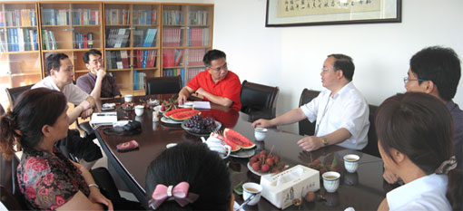 调研会上,事务所负责人踊跃发言